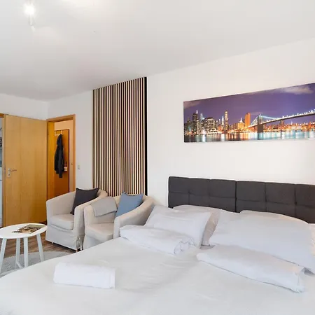 Nette Kompakte Mit Balkon Pforzheim